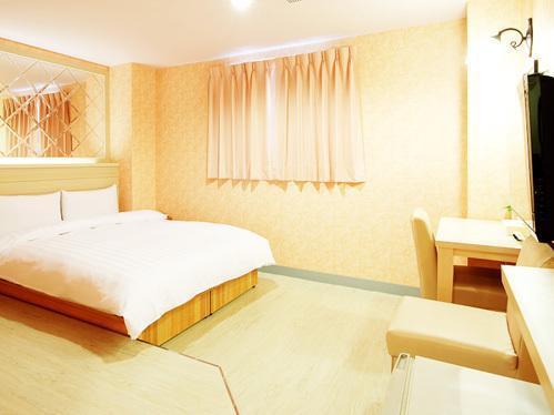 Hotel Skoal Kaohsiung Extérieur photo