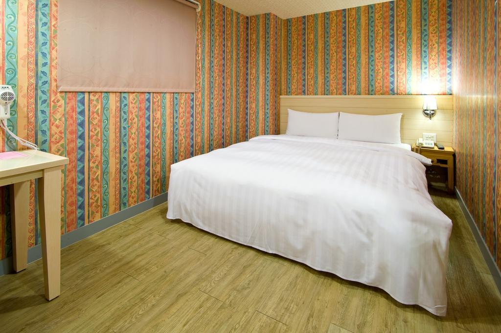 Hotel Skoal Kaohsiung Extérieur photo
