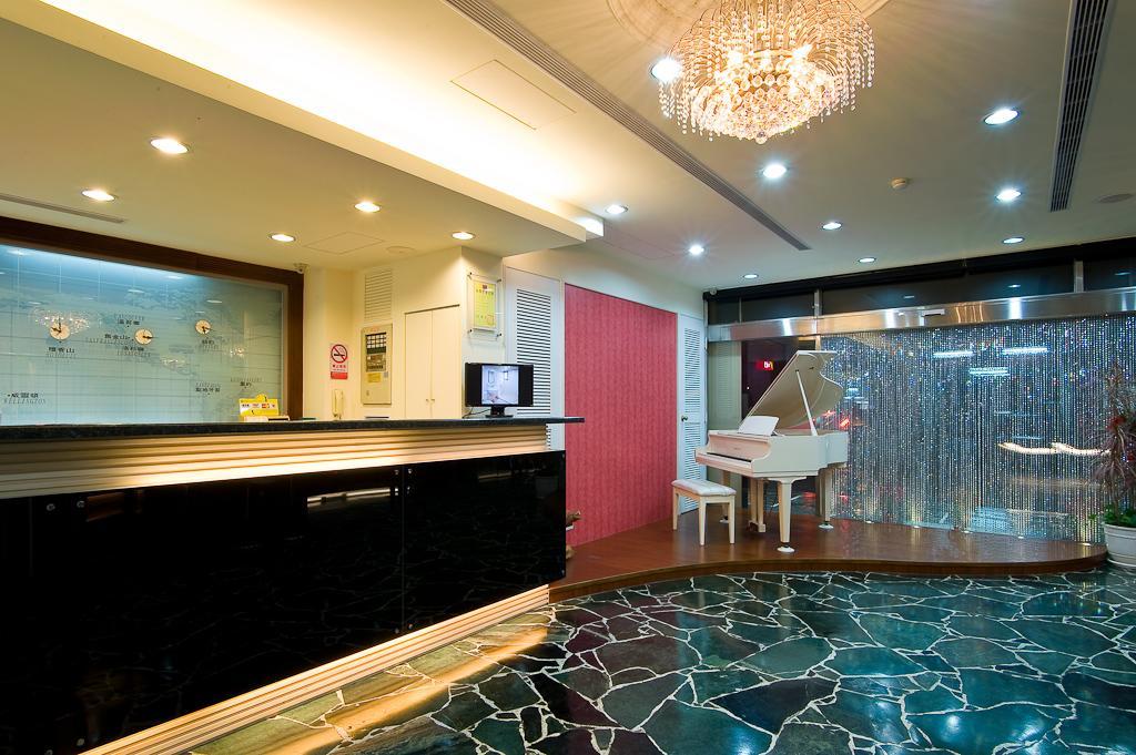 Hotel Skoal Kaohsiung Extérieur photo