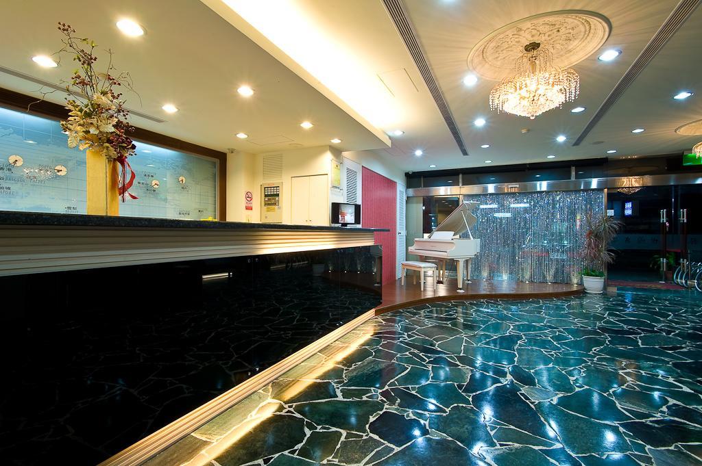Hotel Skoal Kaohsiung Extérieur photo